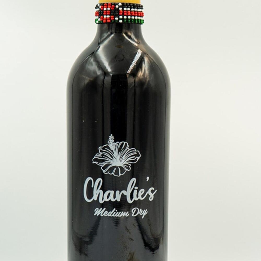 Charlie's medium dry 750ml